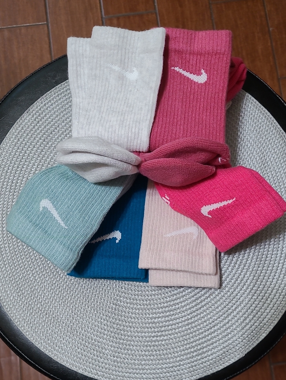 Nike Unisex Crew Athletic Socks